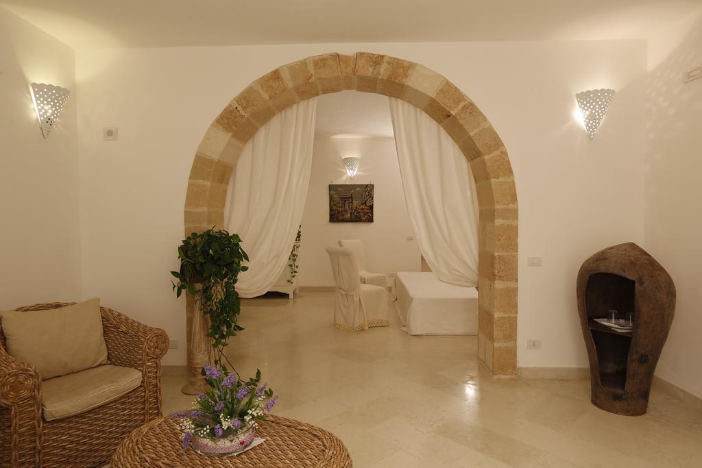 مبيت وإفطار Sanarica Masseria Quadrelli الغرفة الصورة